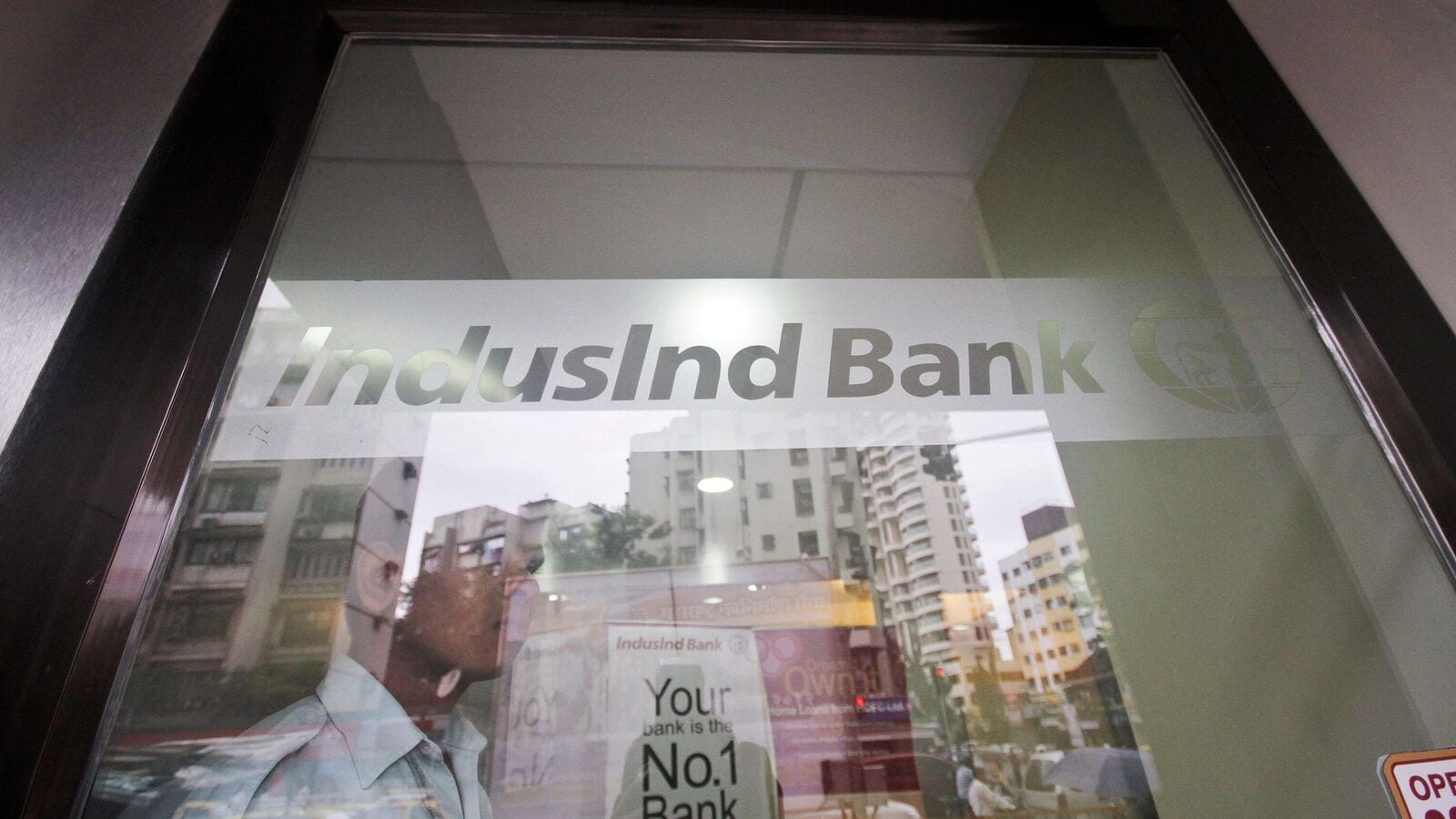 Indusind Bank raises Santosh Kumar as Deputy Financial Head | Mint