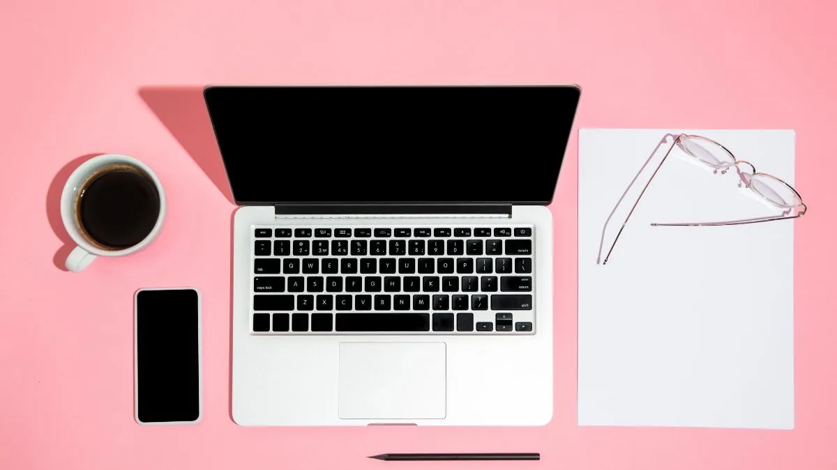 Last MacBook Air skooter computers of 2025: Portable and durable laptops for creative professionals