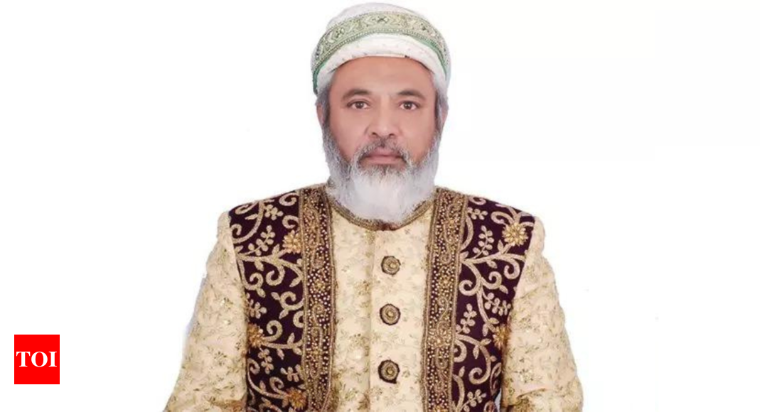 Aurangzeb’S Tomb: Mughal ‘heir’ appeals to UN for protection of Aurangzeb’s tomb in Maharashtra