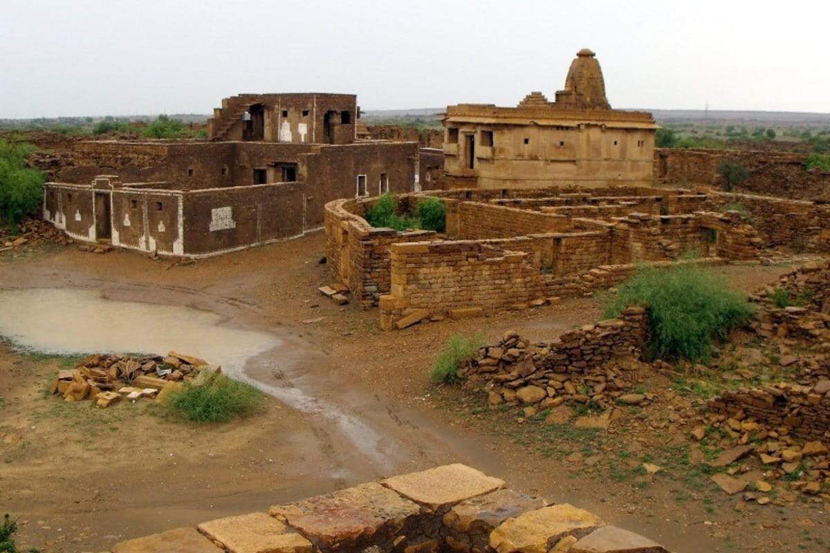 Once destroyed, this village of Rajasthan has never been re -established, the story of the most terrible curse in history