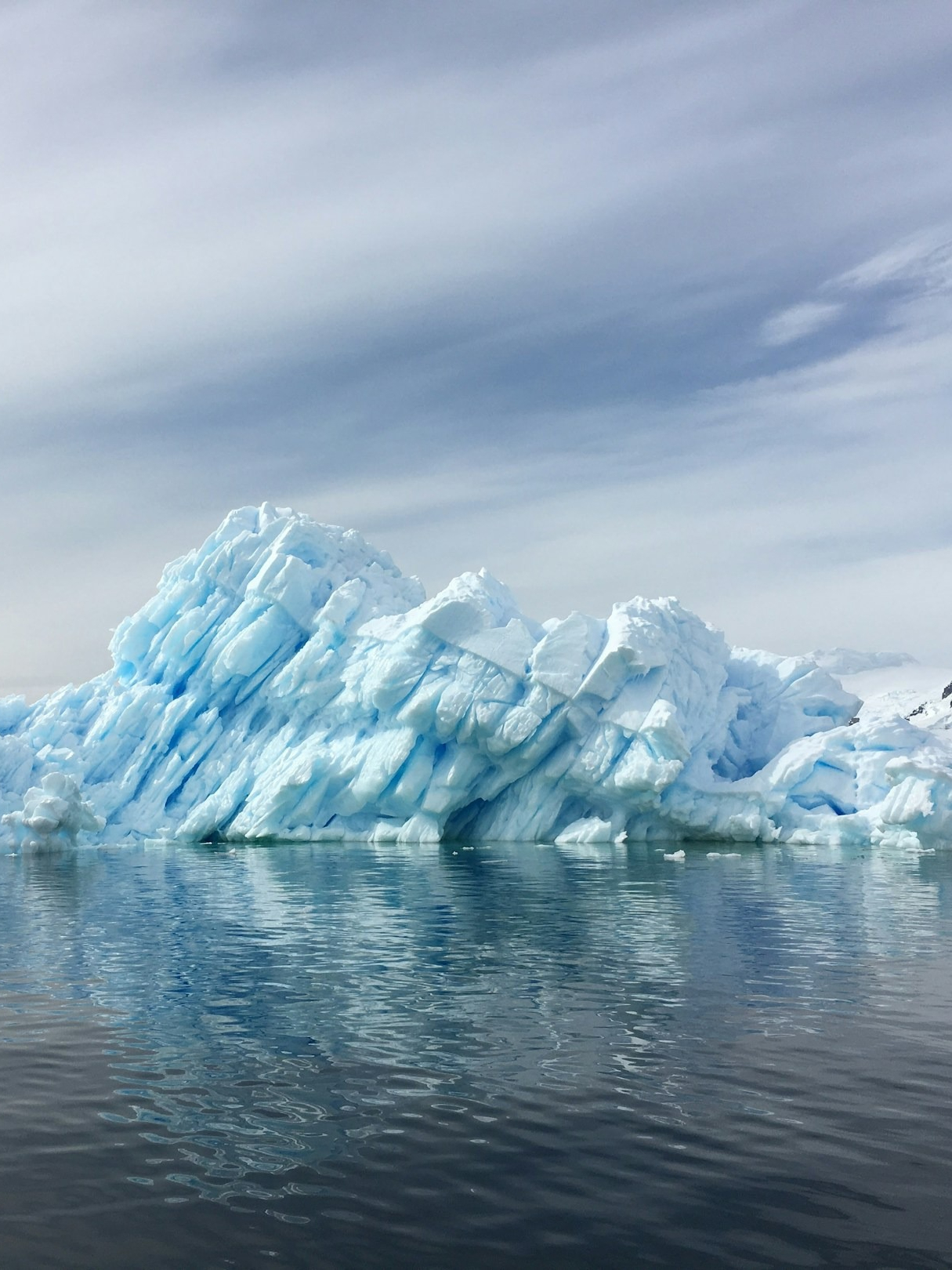 Ghostly mountains of Antarctica
