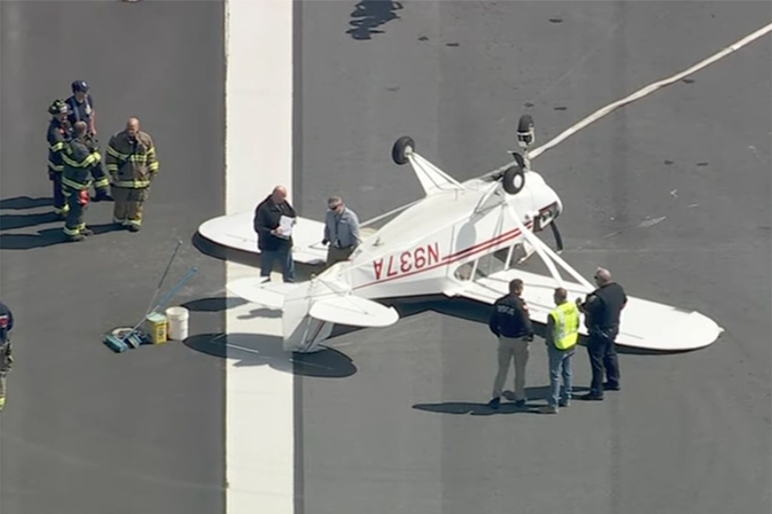 Small Plane Flips Over While Landing at Pennsylvania Airport – ryan