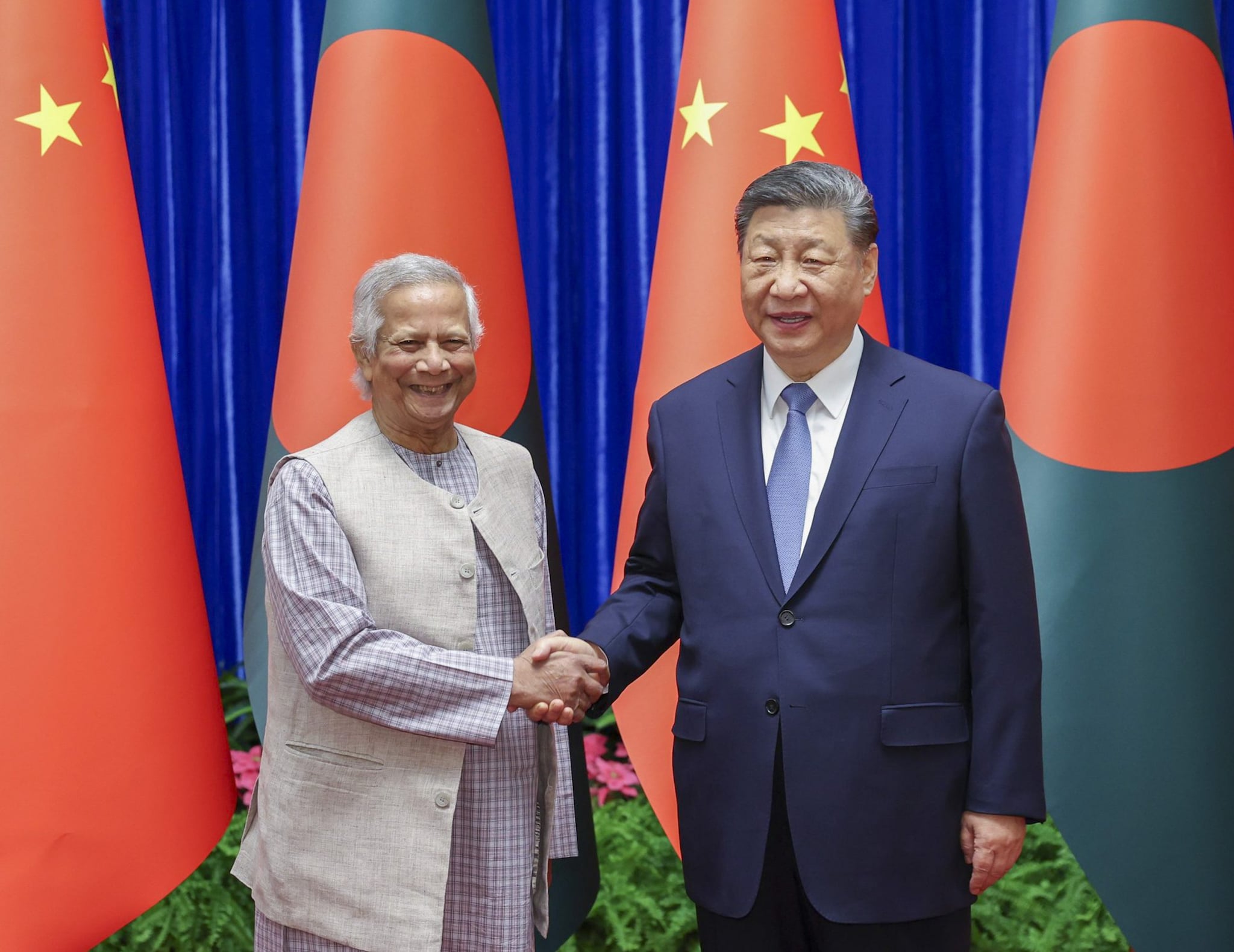Mohammad Yunus really became a headache! China itself took the bowl but sowed against India