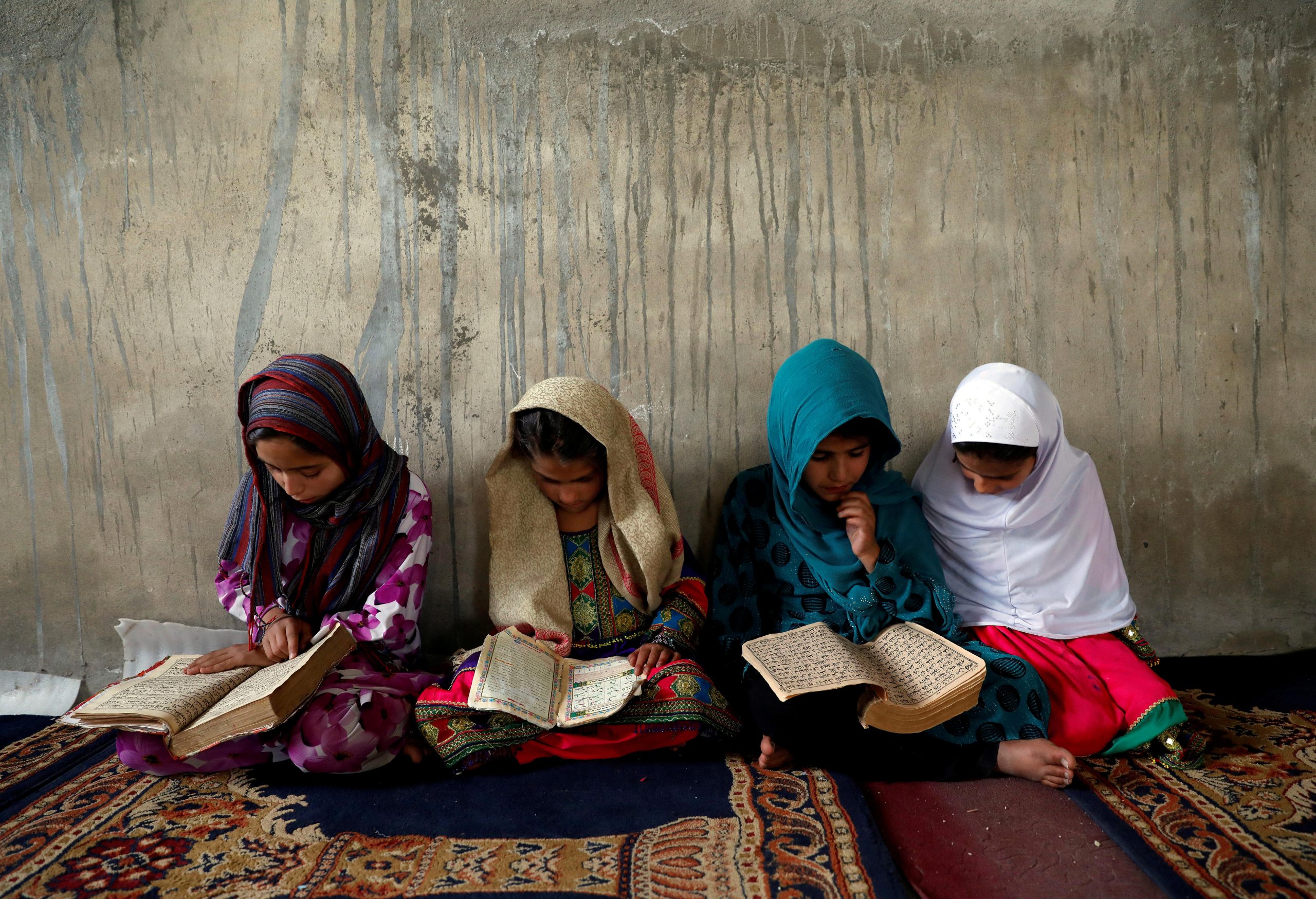 Pakistan Expels 80,000 Afghans in Two Weeks Amid Crackdown On Undocumented Migrants – ryan