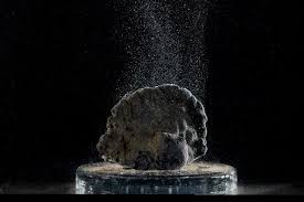 Dark oxygen in the depth of the sea