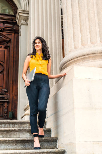 These 10 tips of body language will help in career