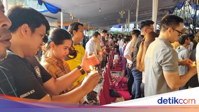 Jakarta Cathedral Church holds mass 2 times on the Holy Saturday today