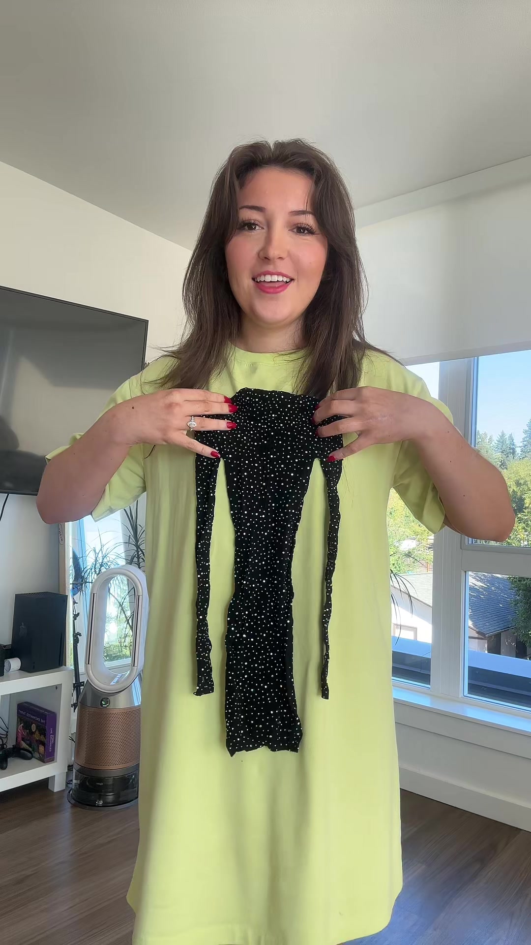 You think it’ll fit? #postergirldress #postergirl #fyp … – ryan