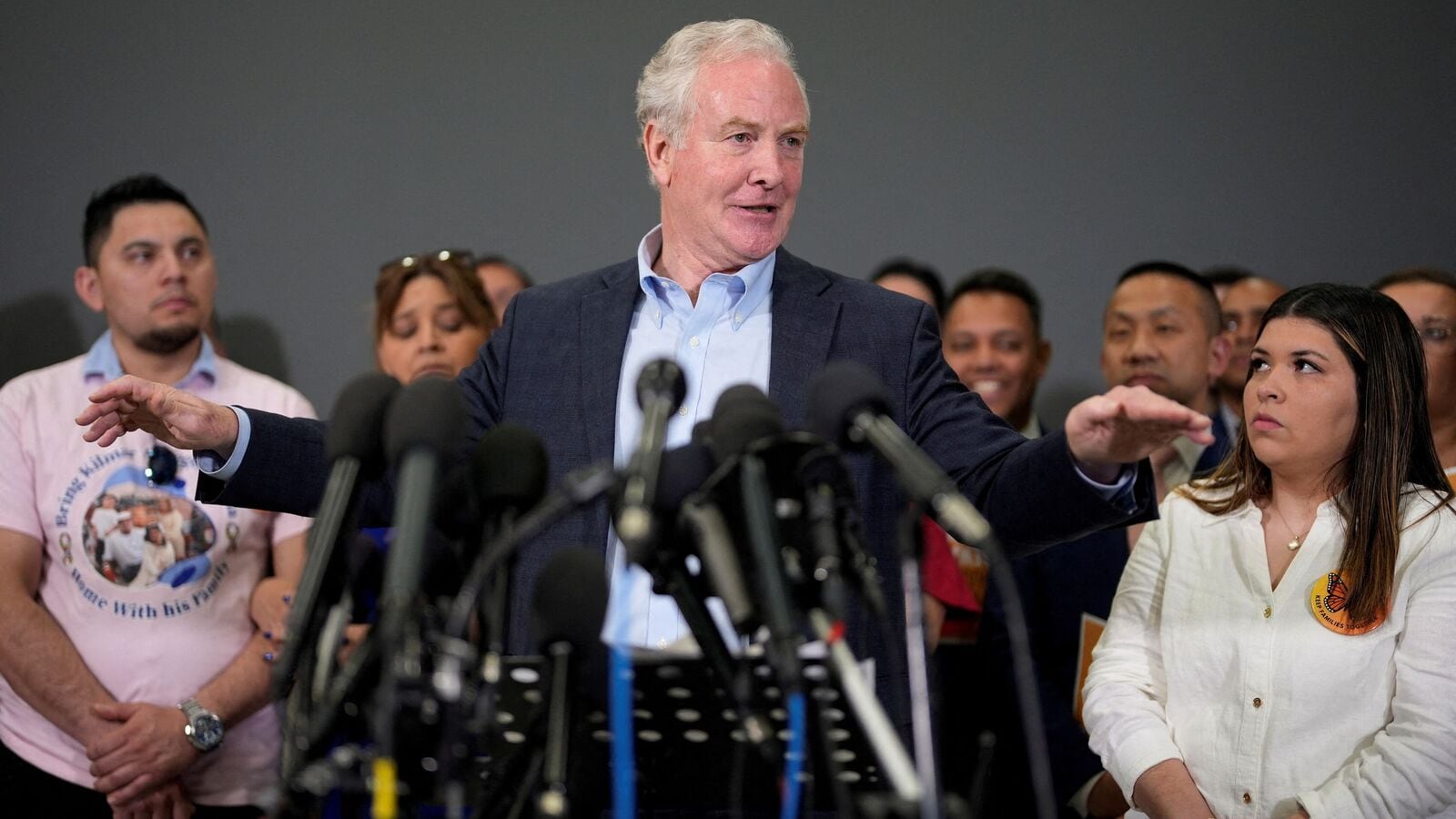 Senator of Hollen returns from El Salvador, says ‘Trump has the order of the Supreme Court’ in Abrego Garcia Portation case | Today news