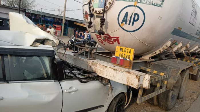 Angry road accident in Samba, the youth returning from the marriage