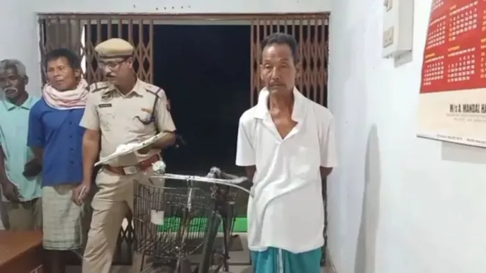 Assam: Man reached the police station with a cut off after killing his wife, policemen were surprised; Reason arose – Assam -man reached the police station with his wife seed after killing her police
