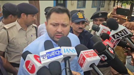 Comments on court is not right, it shouldn’t be: Tejashwi Yadav