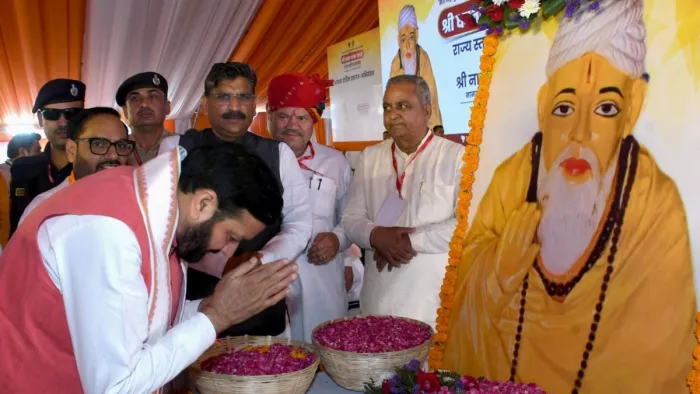 Who was Dhanna Bhagat? On whose way the government works in the interests of the farmer, CM Naib said – 14 thousand crores given as compensation – Nayab government farmers interested interest -honored by Dhanna Bhagat CM Nayab Sainin, honored saints
