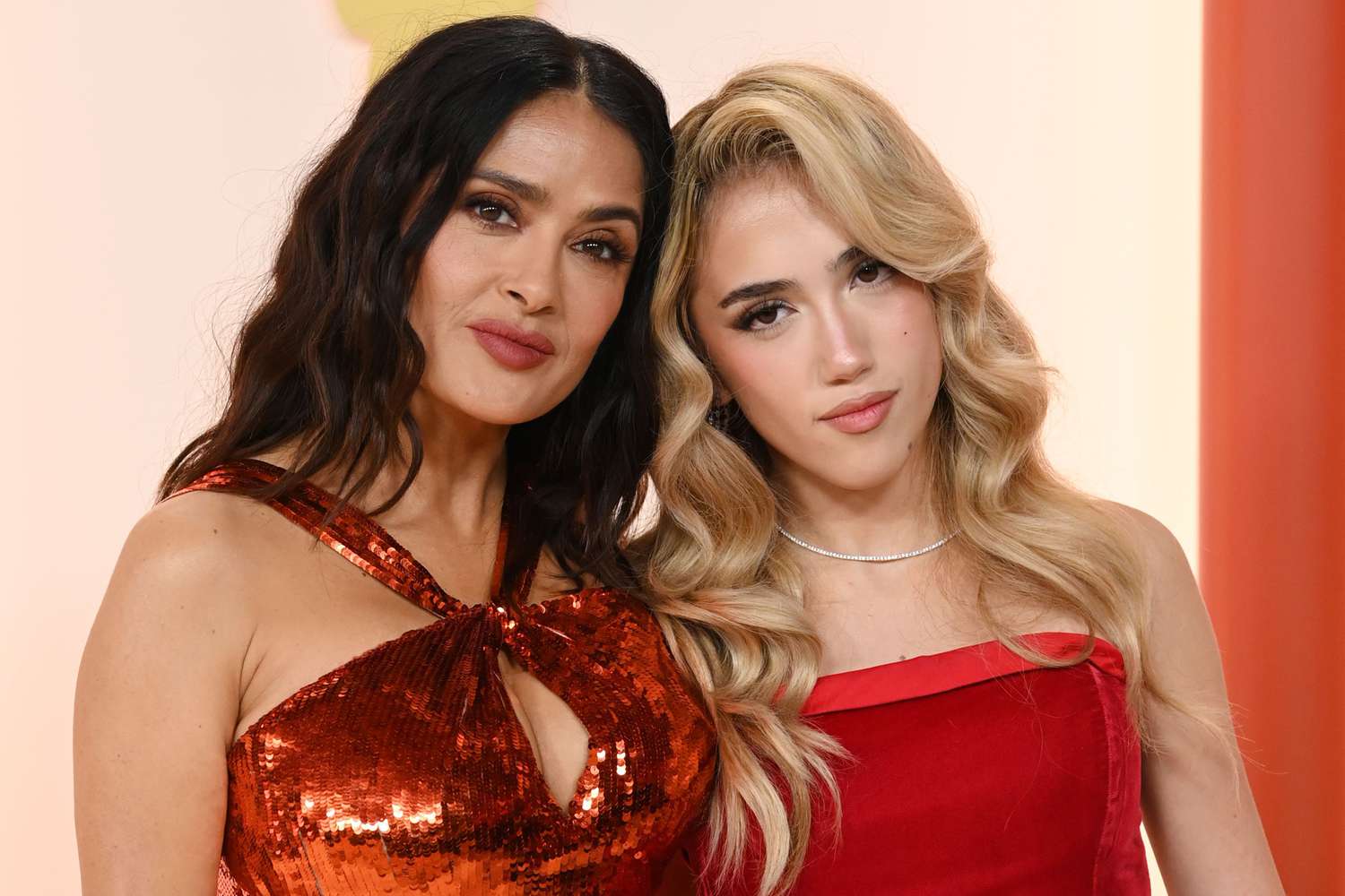 Salma Hayek Pinault Says Daughter Valentina Stocks Her Up on Skin Care (Exclusive) – ryan