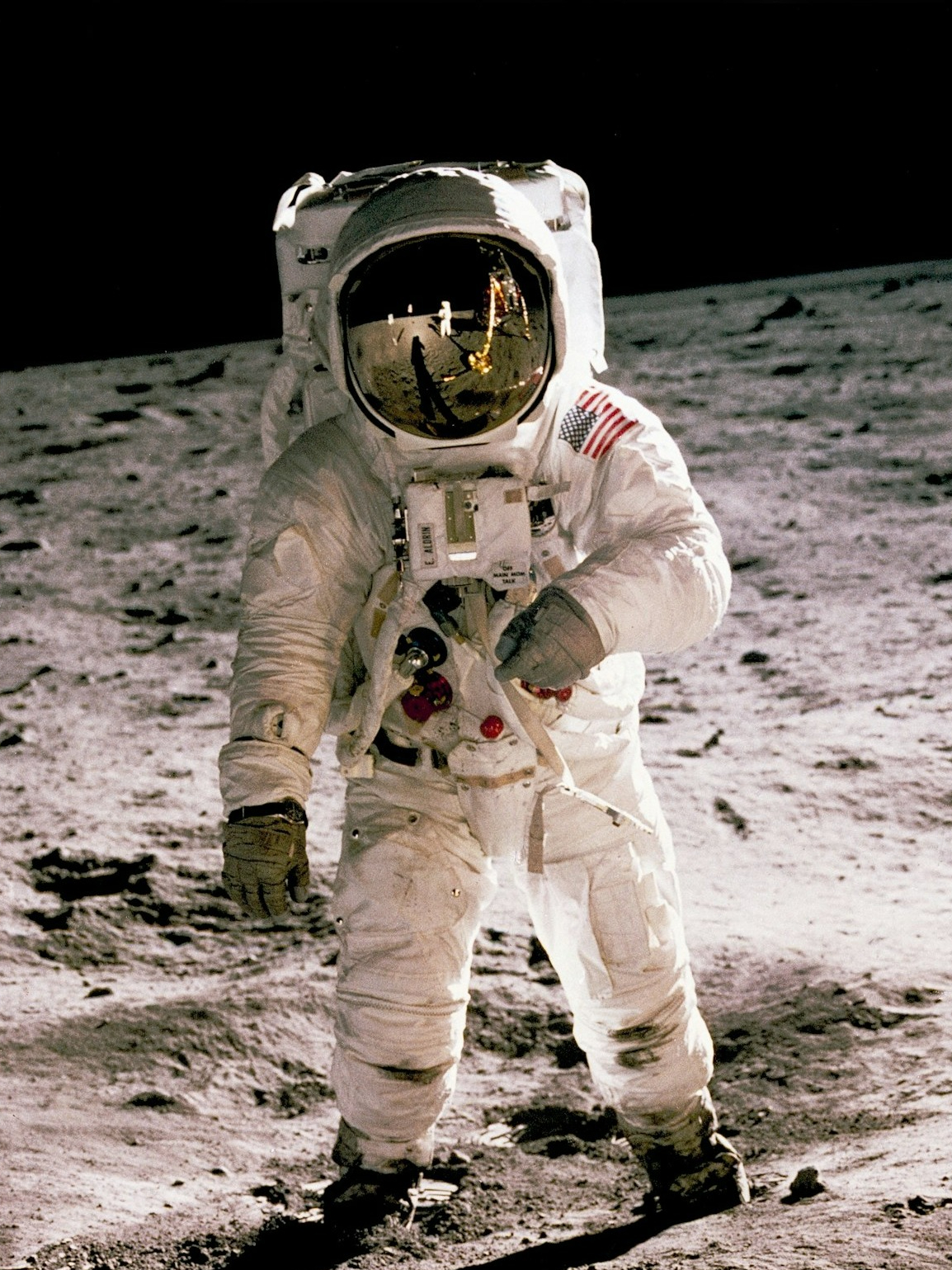 When Russia-America bots for space