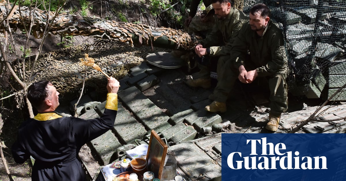 Zelenskyy Accuses Russia of Violating Putin’s Easter CEASEFIRE 2,000 Times