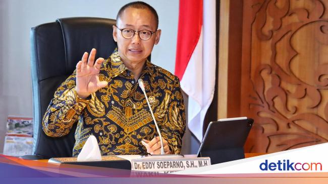 Friday prayers are deducted, salary, Eddy Soparno: If true, give sanctions