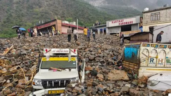 School closed to Cloudburst in Jammu and Kashmir, three dead; Srinagar highway closed – Cloudburst in Ramban causes flash floods 3 Dead Jammu Srinagar Highway Shut