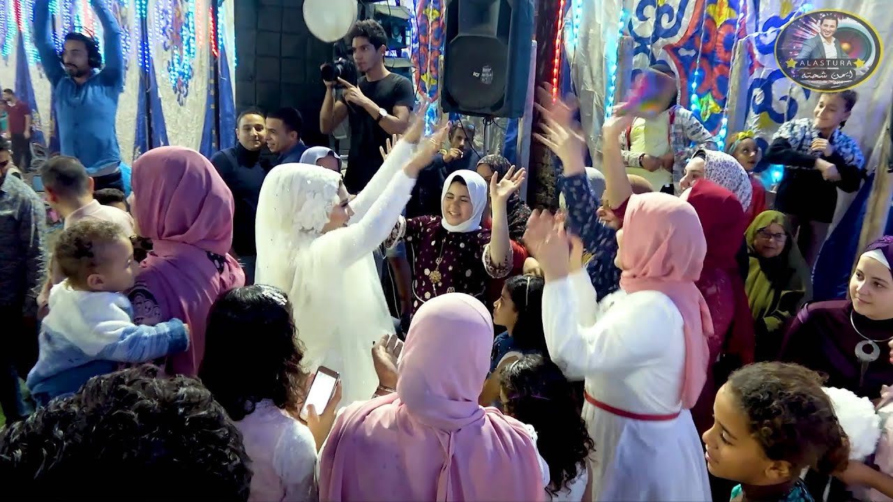 ايمن شحتة مكسر فرسيس ورقص اصحاب العريس والعروسه – ryan