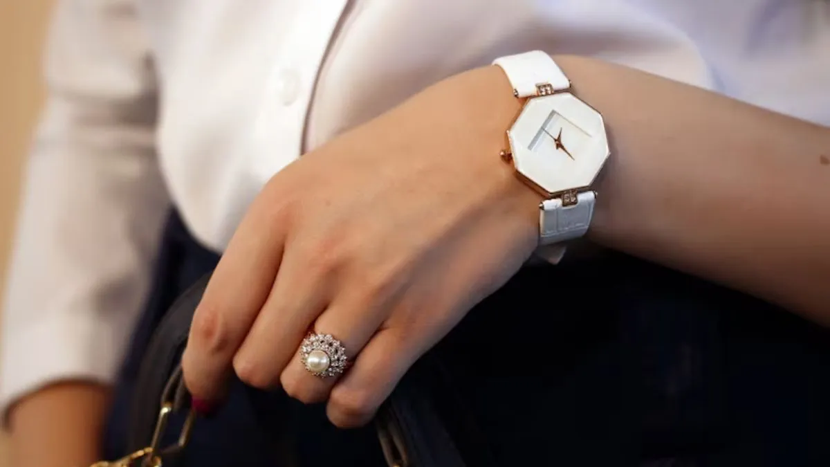 Best Tommy Hilfiger -Words for Women: Classic Design With Modern Functionality