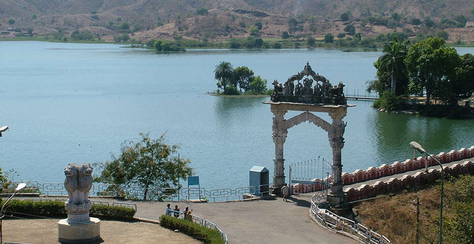 From Mahi Dam to Tripura Sundari there is more than one place to visit Banswara, the right time and route to go here