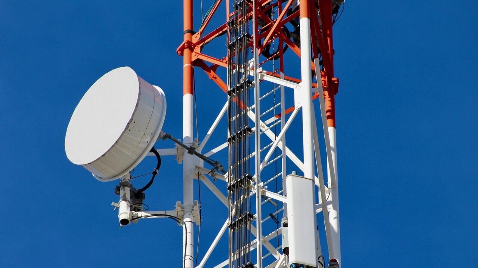 Why would Indus Towers stocks be in focus tomorrow after GOI’s stake in Vodafone idea was increased? | Einsmark news