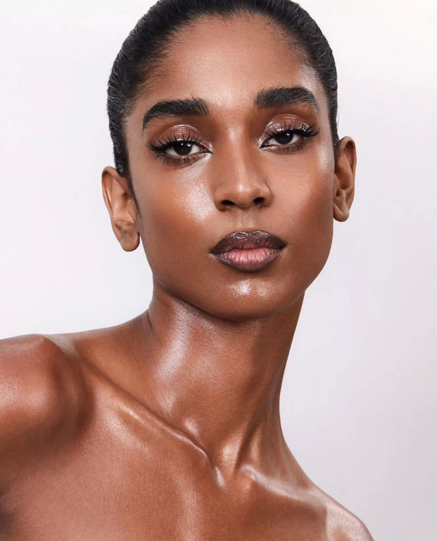 11 Effortless Nude Makeup Looks for Every Mood – ryan