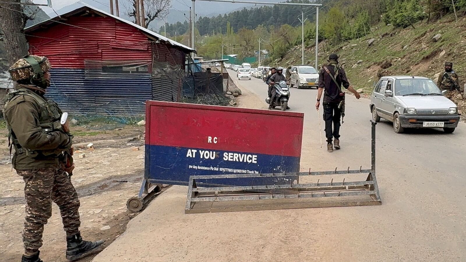 PAHALGAM -Terror attack: Omar Abdullah condemns assault on tourists, calling attackers ‘animals’ – what do we know? 5 Points | Today news