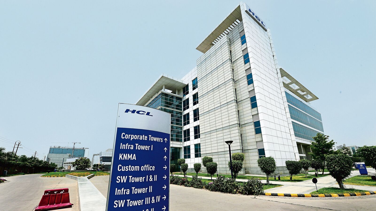 HCL Tech Q4 disposal rate drops consecutively to 13%; The bag stage increases by 2,665 to 2,23,420 employees | Einsmark news