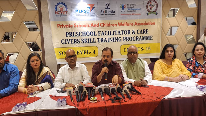 Primary teachers will be able to enroll by the Government of India from today on