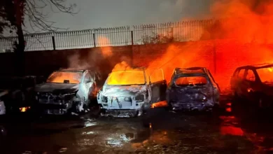 Fire fire in the car display room complex in Ghaziabad, burned five vehicles; 3 trains control – massive fire at the car display room in Ghaziabad five vehicles