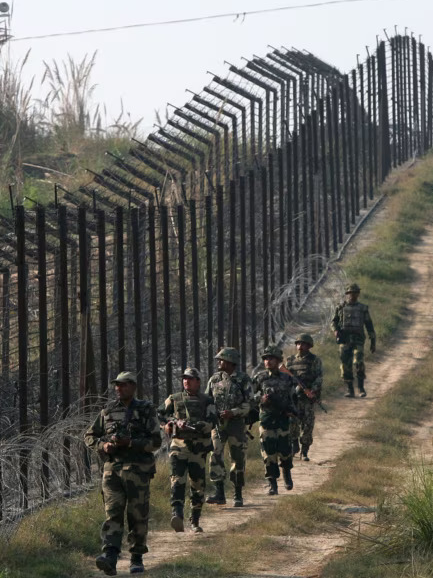 Who are the neighbors of India?