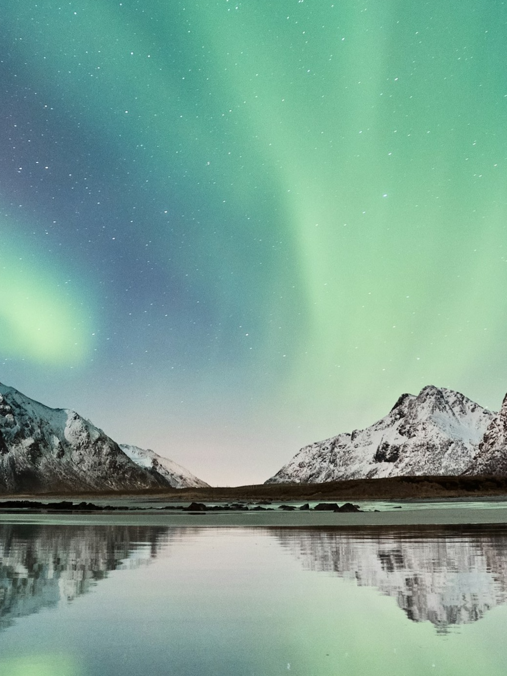 The sun never sinks into Norway