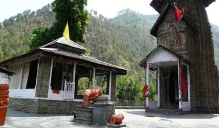 People are afraid to go to this temple, whoever goes out