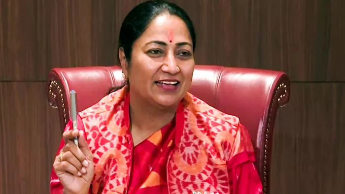 Good news: Delhi’s elders will receive health cards from April 28. You can take advantages of free treatment to Rs 10 Lakh – Elderly in Delhi Get Health Cards from April 28 Free Treatment Rs 10 Lakh Undera Vaya Vandana Yojana