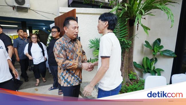 The National Police Chief mourned the Funeral Home of Mother IFFET, conveyed a deep sadness