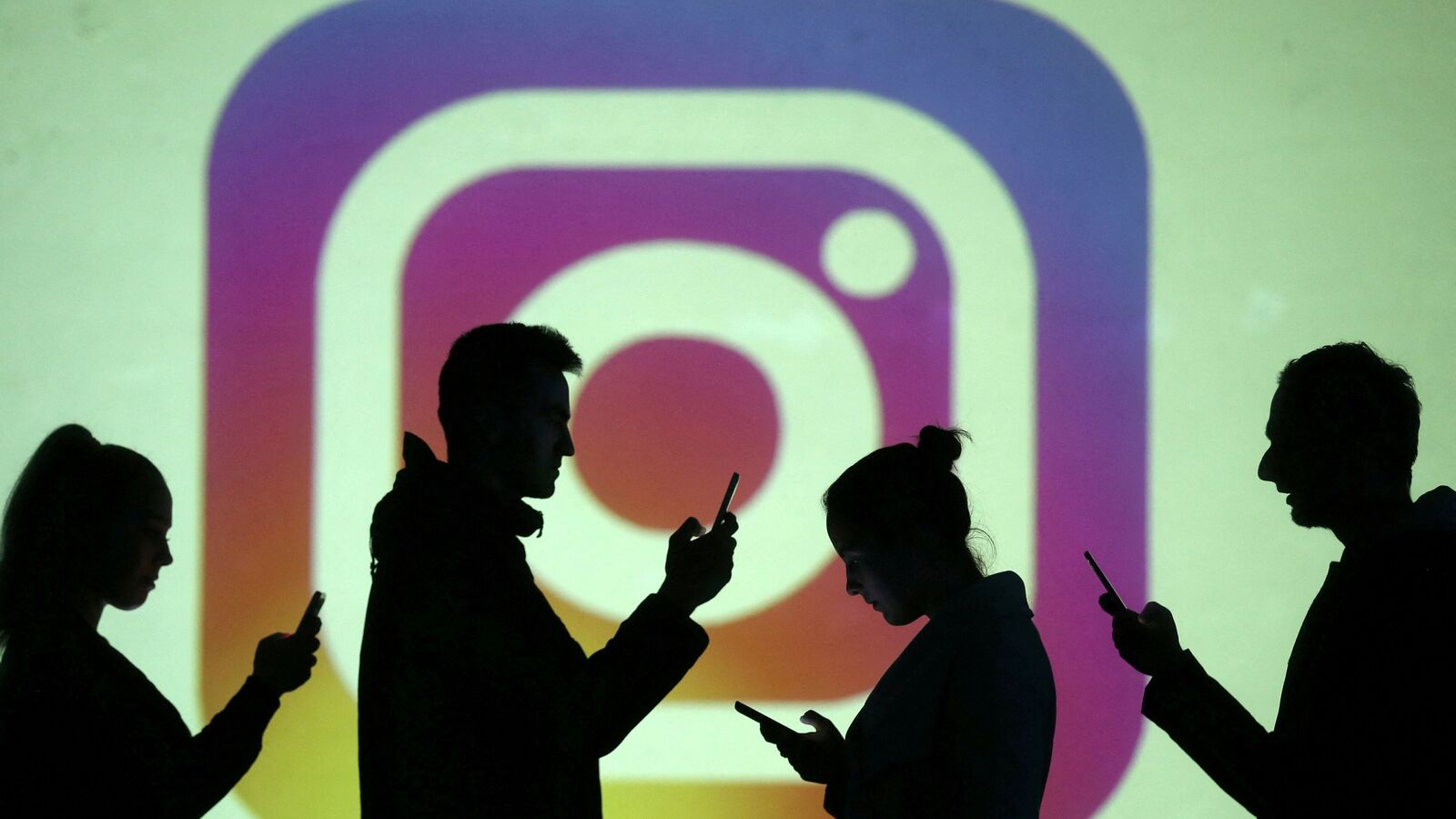 Instagram’s ‘mix’ let friends share roles; Infers see that the audience is increasing