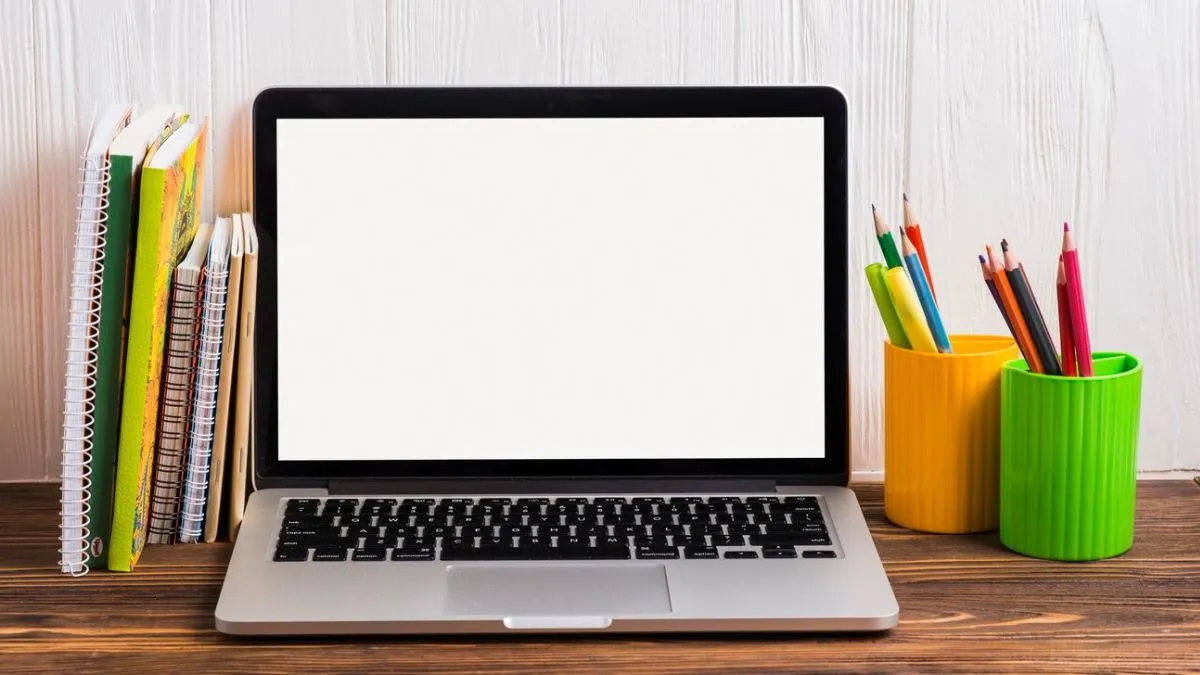 What is the best laptop for IT students? Top options of 2025