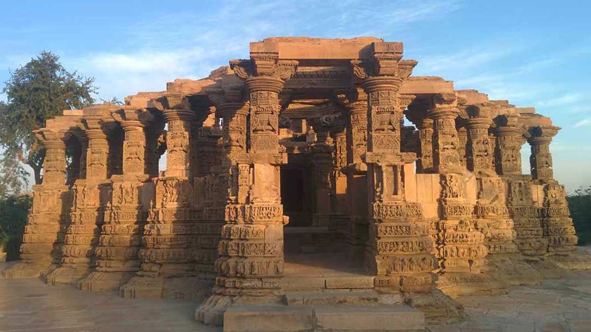 What is the narrow secret of this mysterious Temple of Rajasthan? Know why people refuse to go video within 2 minutes