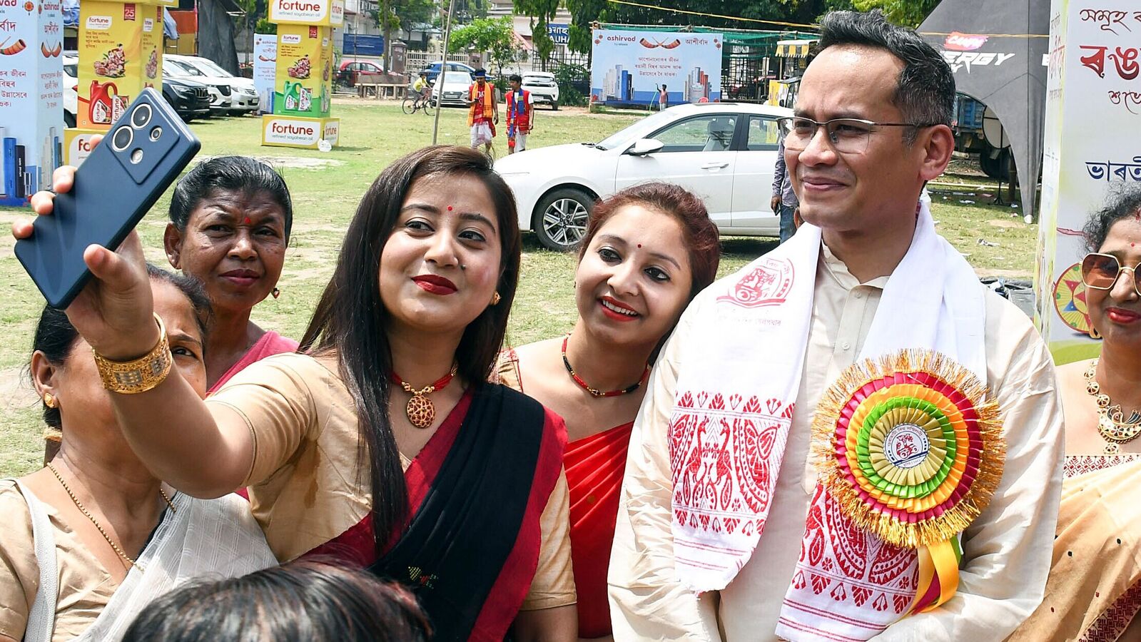 “Will you take questions about your children and wife?” Gaurav Gogoi, Himanta Biswa Sarma War or Words escalate | Today news