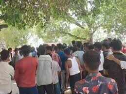 The young man died because of debt and woman suffering from skin disease