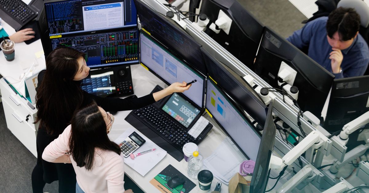 Emerging market currencies stabilize with the anticipation of the results of the trade war negotiations
