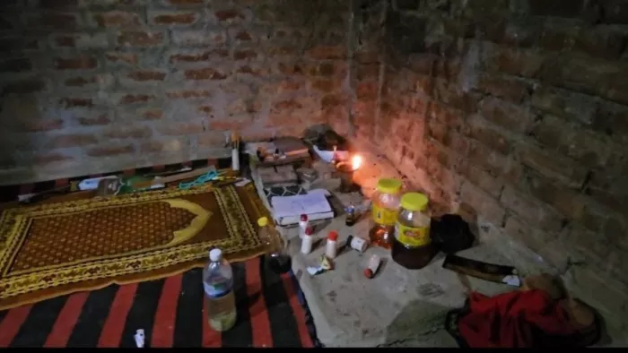 The Indo-Nepal border is taught in Madrasas, the administration is sealed that four-exorcism was taught in Madrasas, which is sitting on the Indo Nepal border administration, has selected four Madrasasas
