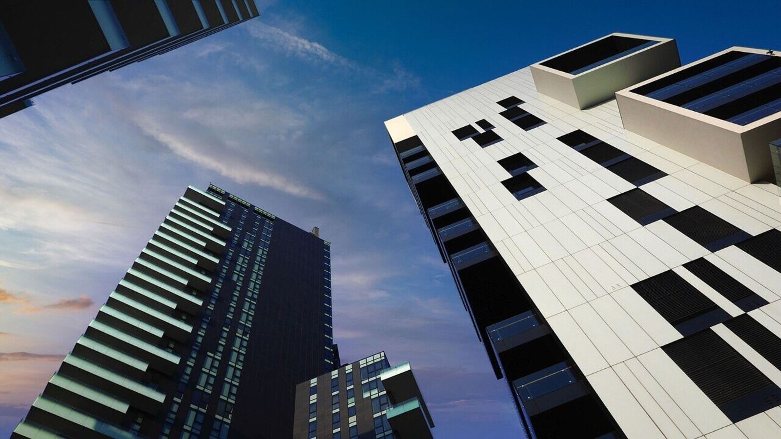 Oberoi Realty Q4 Results: Net Profit Tanks 45% Yoy to £ 433 over higher land acquisition costs; Dividend announced | Einsmark news