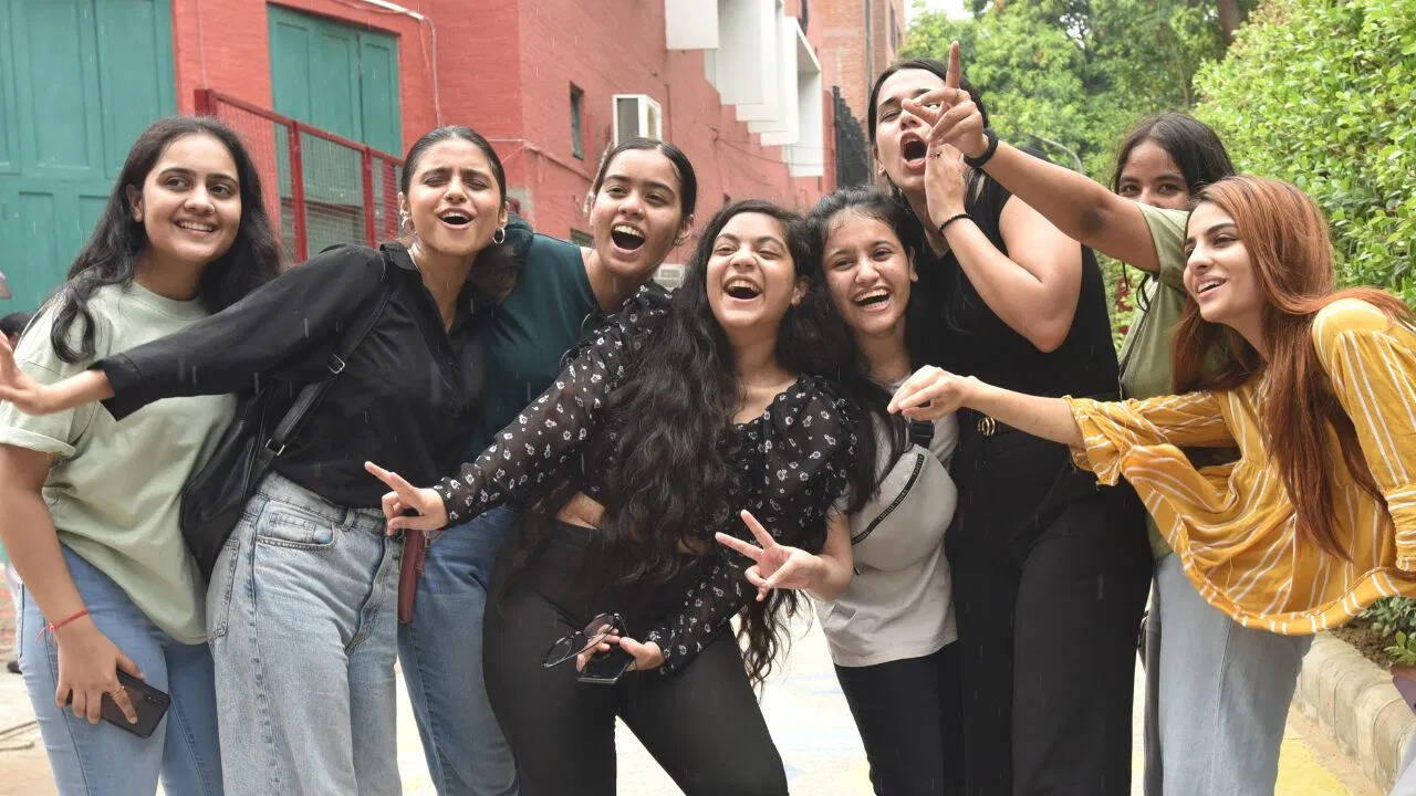 UP -board declared the 10th result, 90.11% pass, check with the roll number here