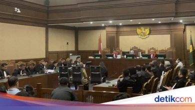 Woman and Child Makyan Zarof admitted to not knowing the origin of RP. 1 t-ema’s 51 kg
