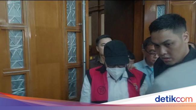 Makoker Zarof Ricar -silence after being named as a TPPU suspect