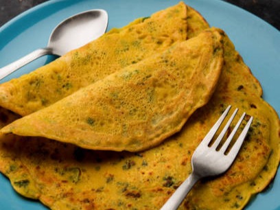 Moong Dal Spinach Chilla Recipe