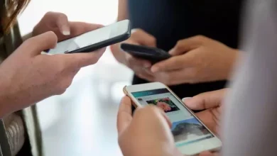 Awesome condition! Students who bring smartphones, why not ready school management? – Students with smartphones schools unprepared and claim safety risks