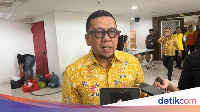 Golkar asked the head of PCO to replace Hasan Nasbi and not accept the remarks of the president